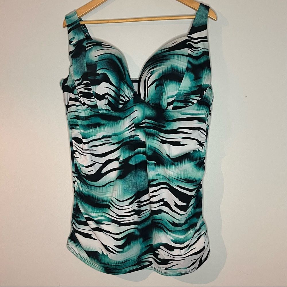 #86 Cacique Vibrant Print Curvy Swim Top with Full Underwire Push Up Bra 40DDD